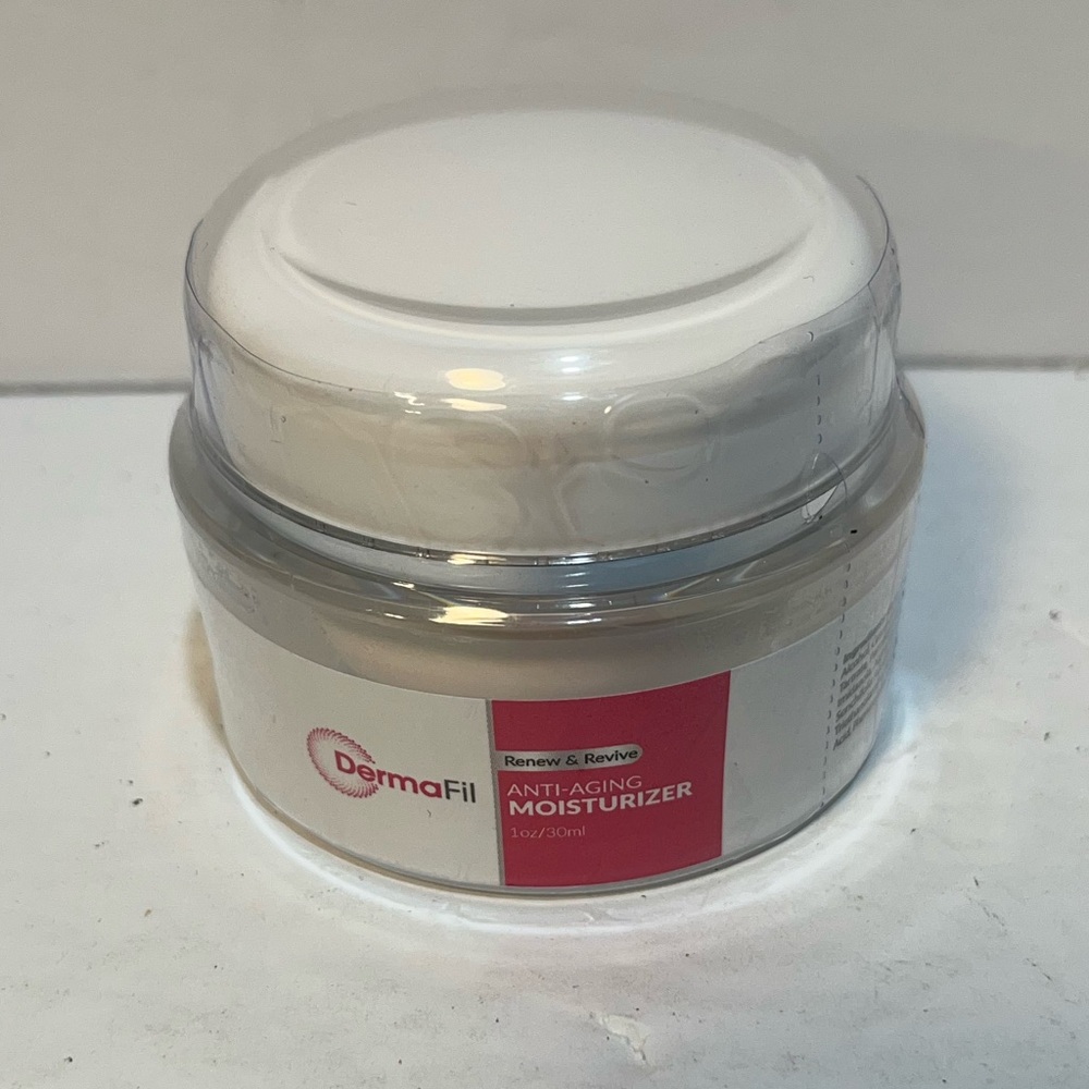Dermafil Anti-Aging Moisturizer Renew & Revive 1oz New-SEALED